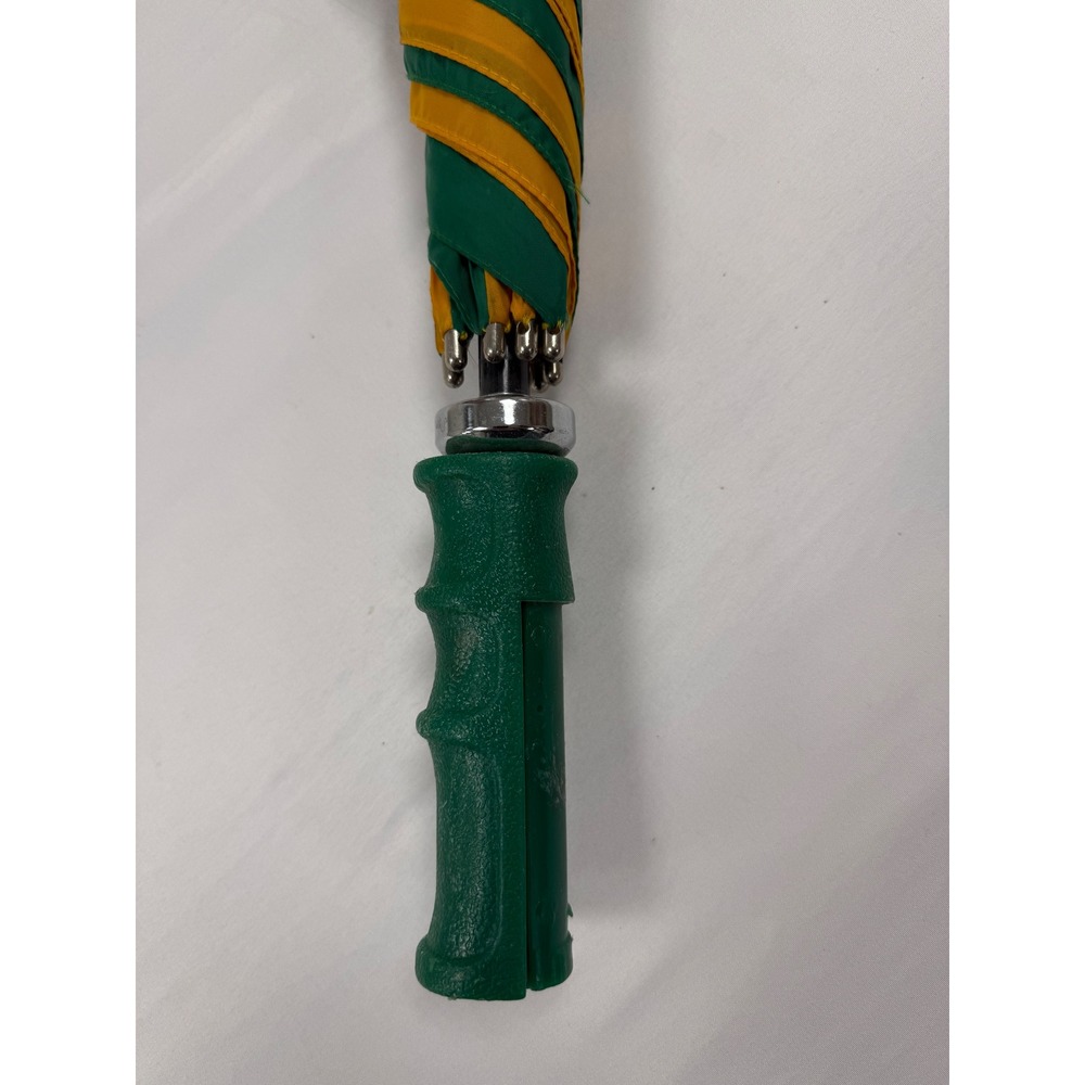Vintage Oregon Ducks Shedrain Umbrella Green Yellow Donald‎ Duck Logo Golf Size - Picture 6 of 8